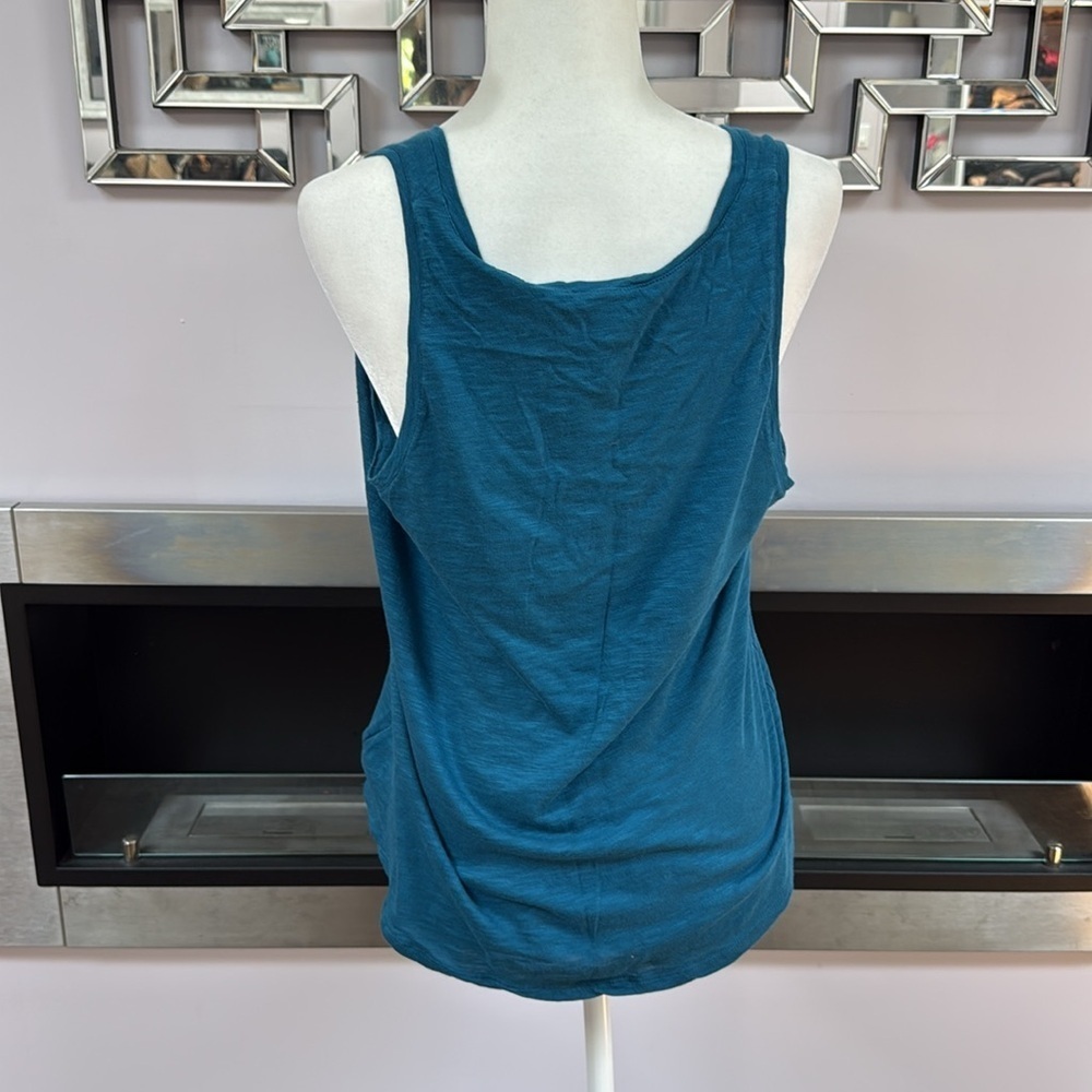 Express Ocean Blue Cerveza, por favor tank to size M - Picture 2 of 4